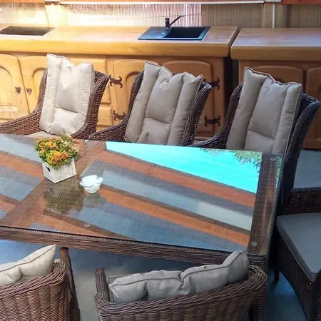 בית הארחה Apartmanovy Dom Bellevue